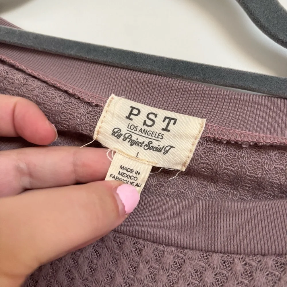 Project Social T Mauve Knit Top - Picture 3 of 4